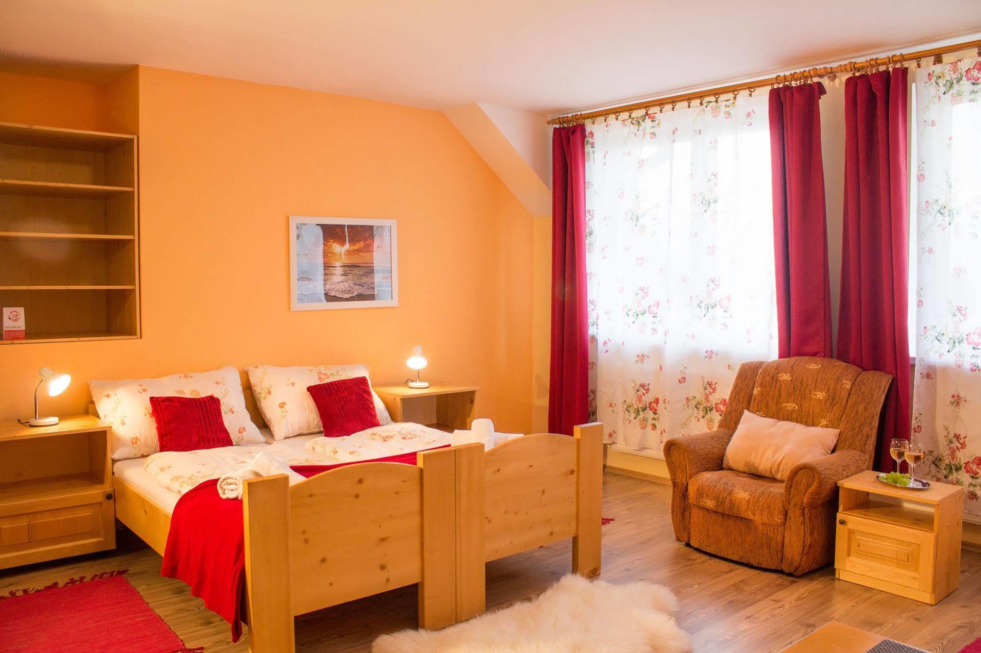 Apartmany Renomal Tatranská Lomnica Exterior foto